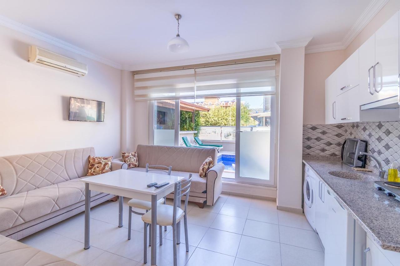 Apartments Near To City Center And Beach Мармарис Екстериор снимка